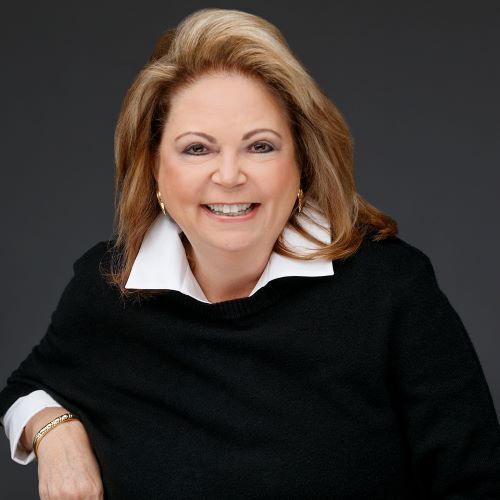 Photo of Kathy Naylor